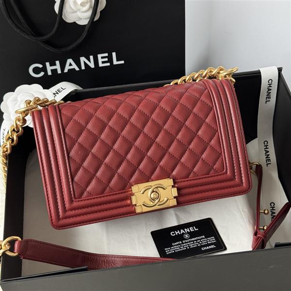 2026127214240233 700